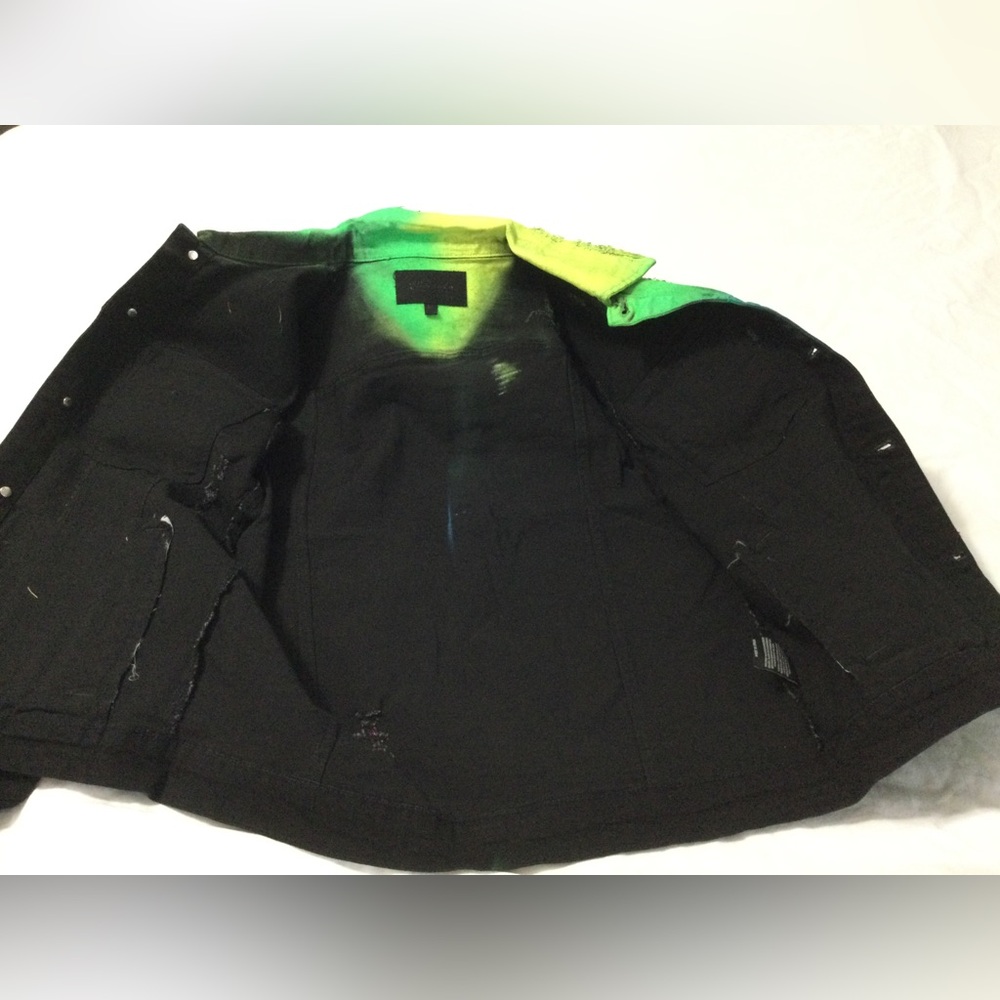 Mackeen Painted Distressed Men’s Graffiti Denim Jacket Size M - Picture 9 of 11